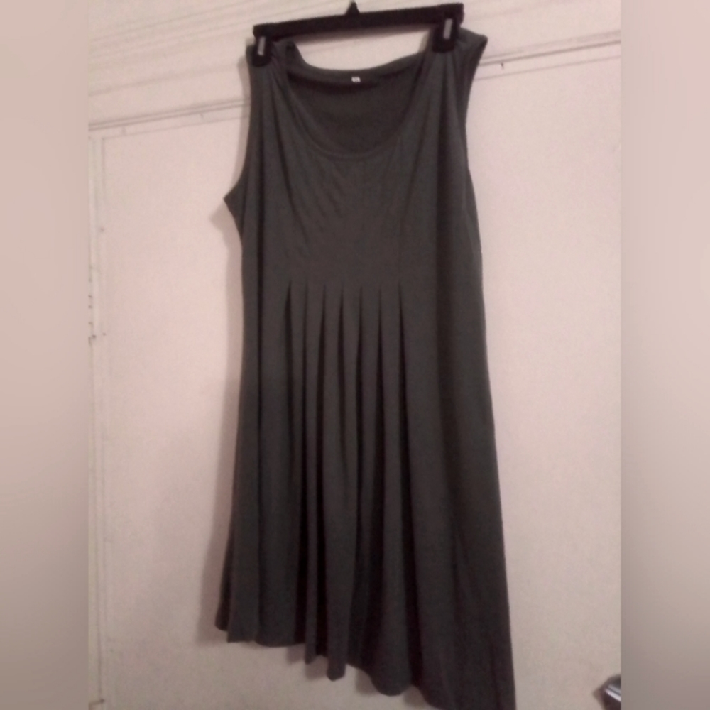 XL Green Relaxed Fit Green Dress